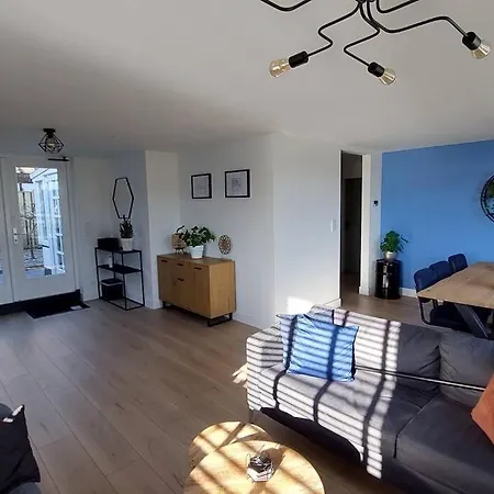 Vrijstaande Luxe Woning Met Privetuin In * Heemskerk